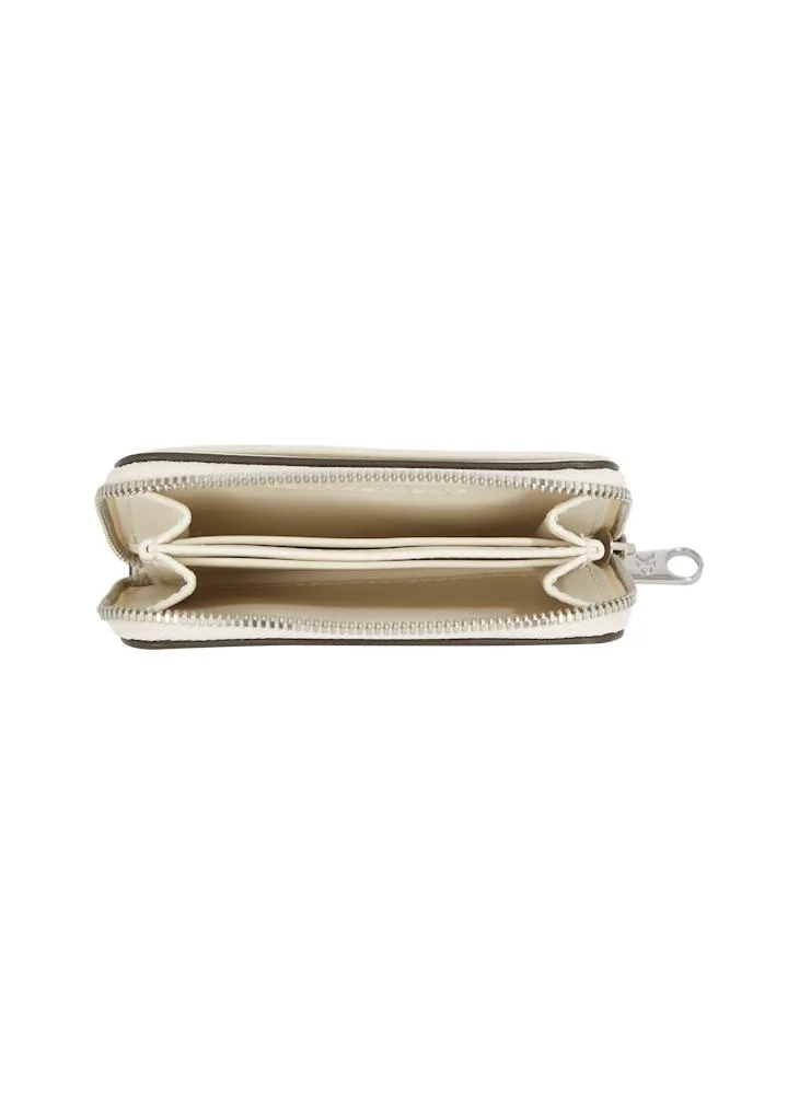 Calvin Klein Jeans Sculpted Med Zip Around Wallet