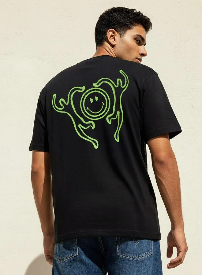 SP Characters Men Regular Fit Crew Neck Short Sleeve SmileyWorld Print T-shirt