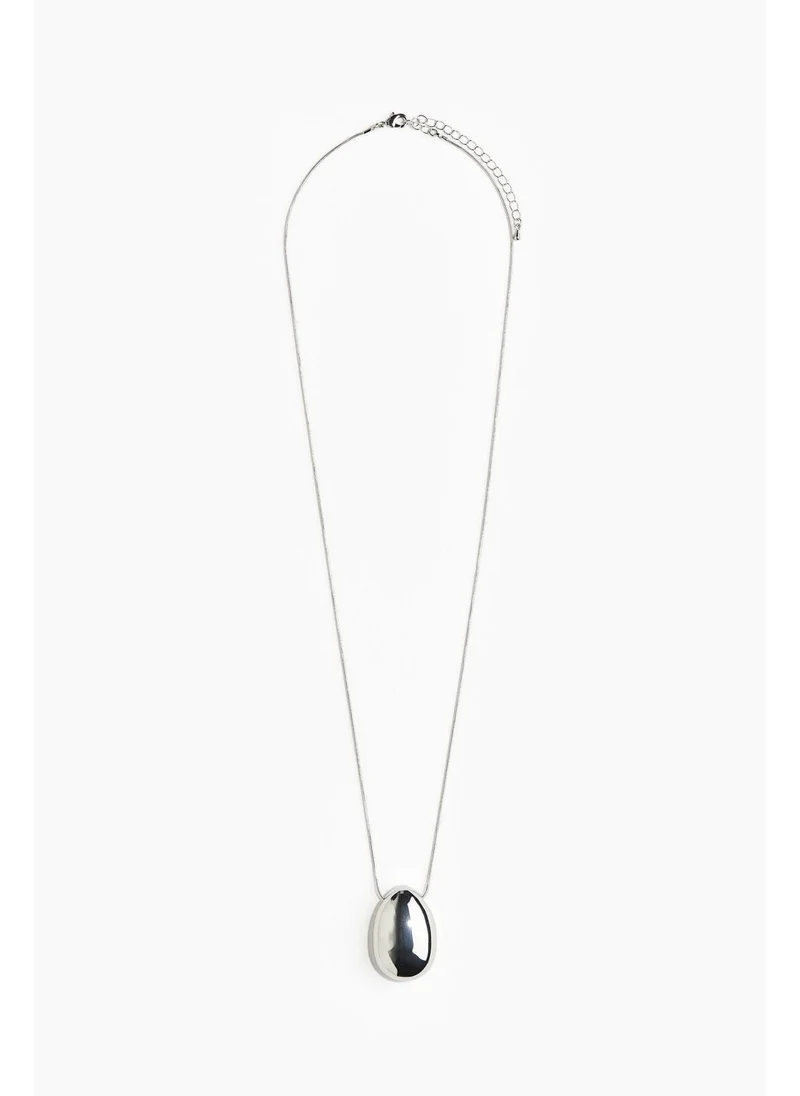 H&M Long pendant necklace