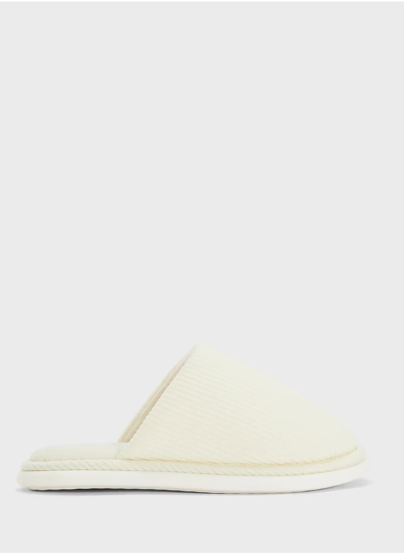 سفنتي فايف Cozy Mule Home Slippers
