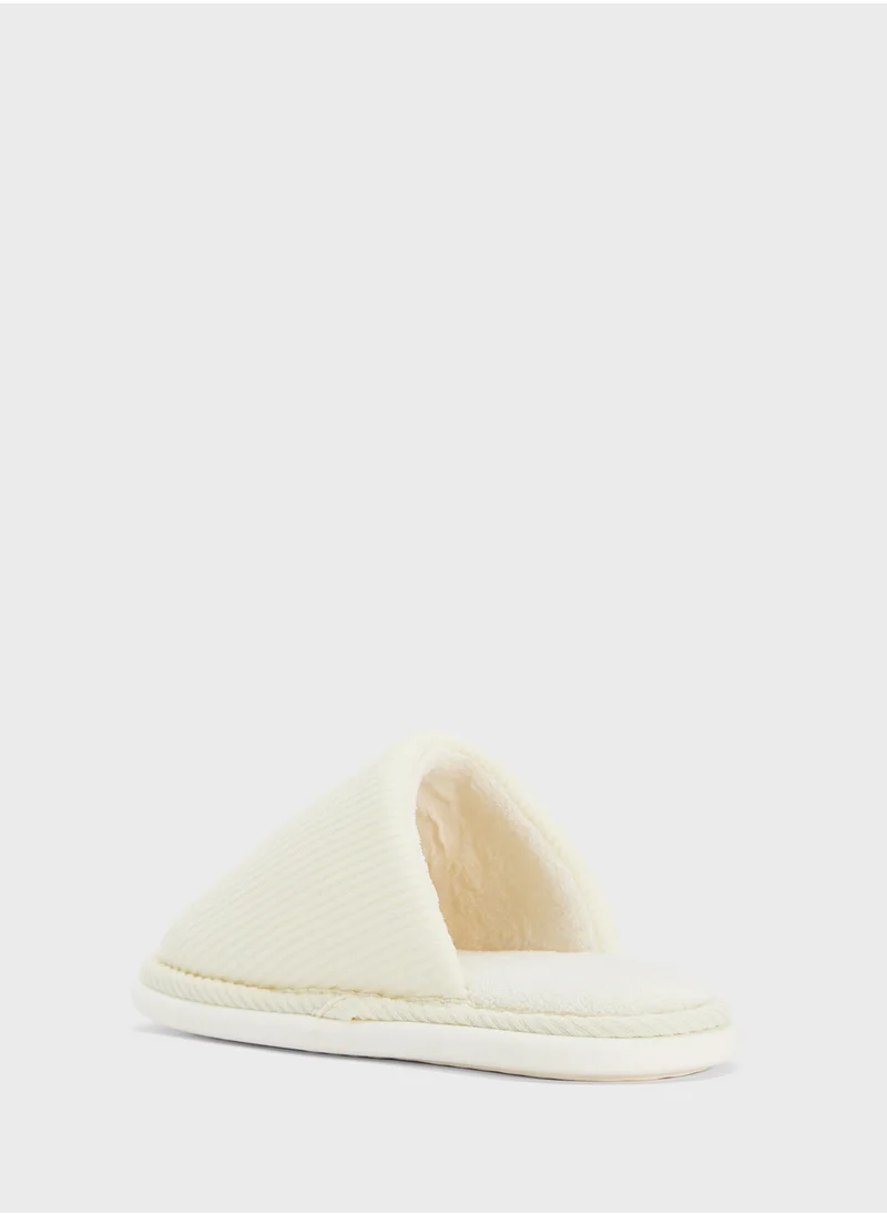 سفنتي فايف Cozy Mule Home Slippers