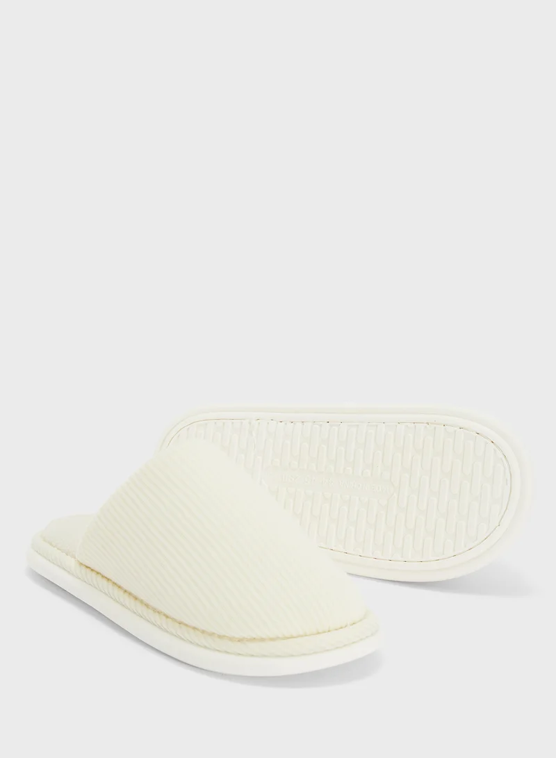 Seventy Five Cozy Mule Home Slippers