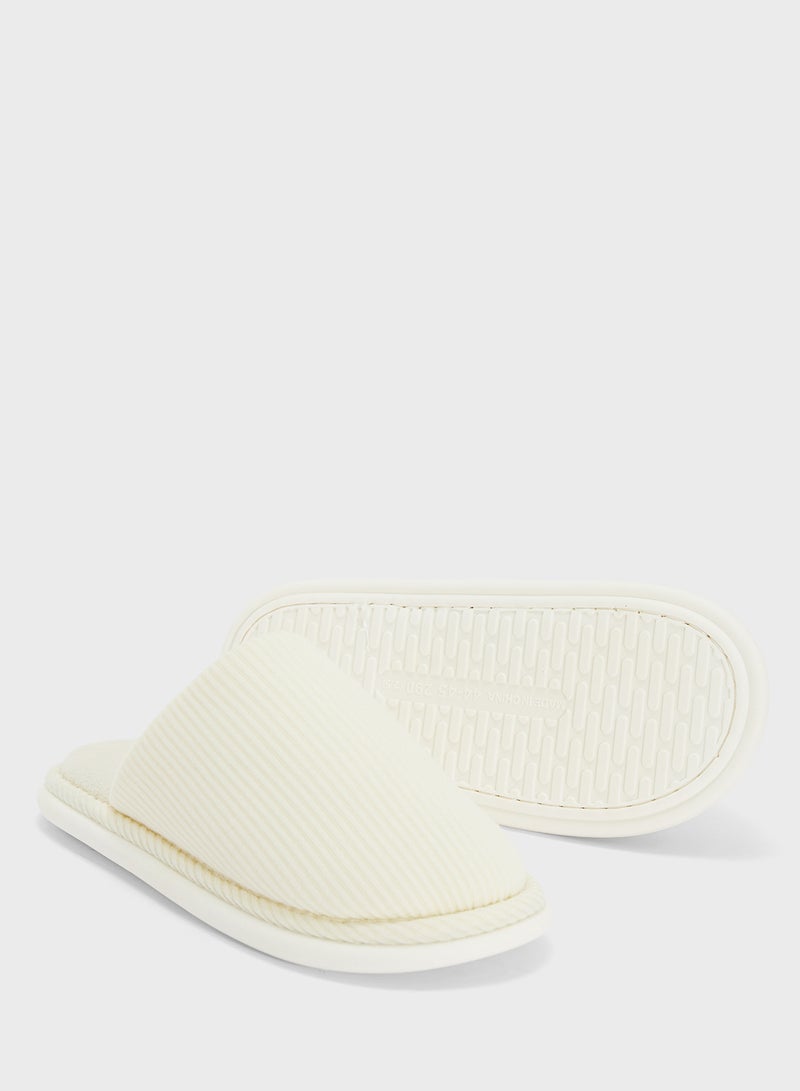 Seventy Five Cozy Mule Home Slippers  - Image 3