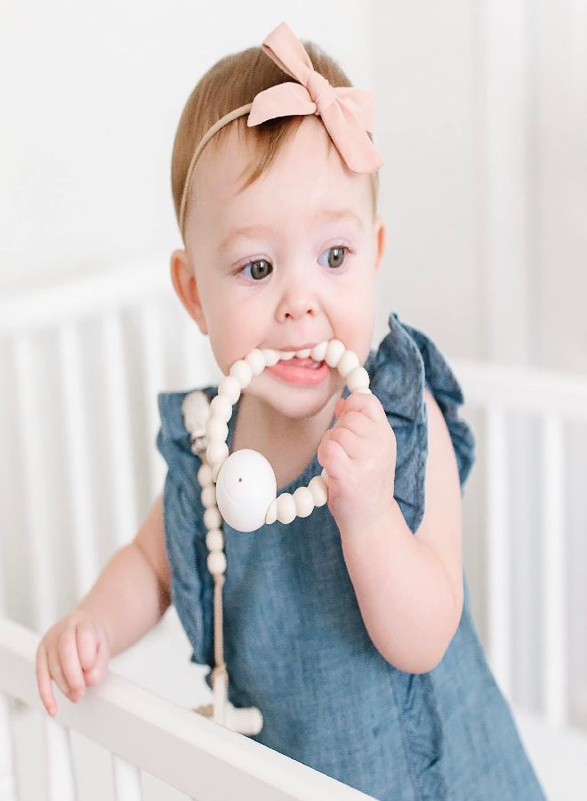 Ryan & Rose Ryan and Rose Cutie Teether Rattle (Ivory) - Image 3