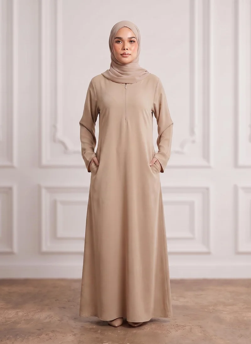 نخبة Sand Beige Front Zip Nida Abaya with Inside Belt & Pockets-960