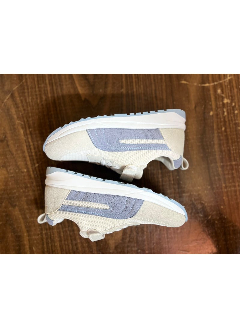 Kids Lightweight Casual Sneakers with Velcro Strap, Breathable Sole - Image 2
