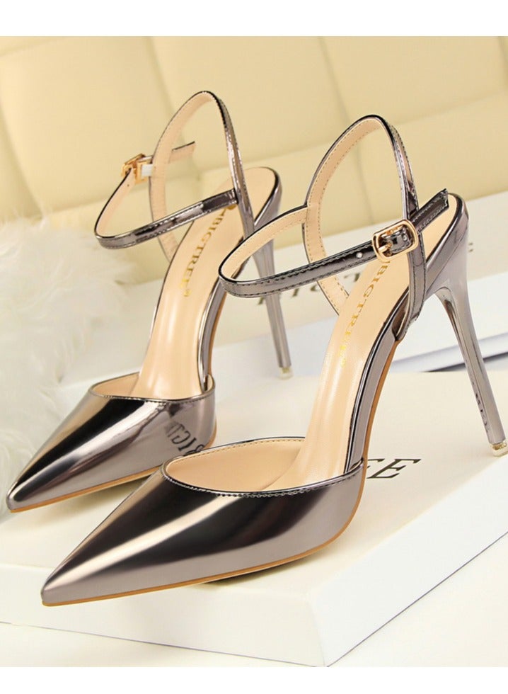 BIGTREE حذاء بكعب رفيع 10.5 سم بكعب عالٍ للغاية وفم ضحل وأصابع حادة من الجلد اللامع بكعب عالٍ رفيع للنساء باللون الرمادي - Image 1