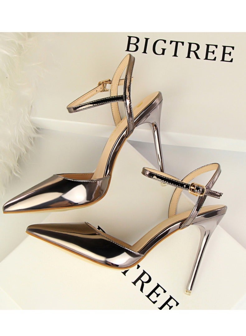 BIGTREE حذاء بكعب رفيع 10.5 سم بكعب عالٍ للغاية وفم ضحل وأصابع حادة من الجلد اللامع بكعب عالٍ رفيع للنساء باللون الرمادي - Image 2
