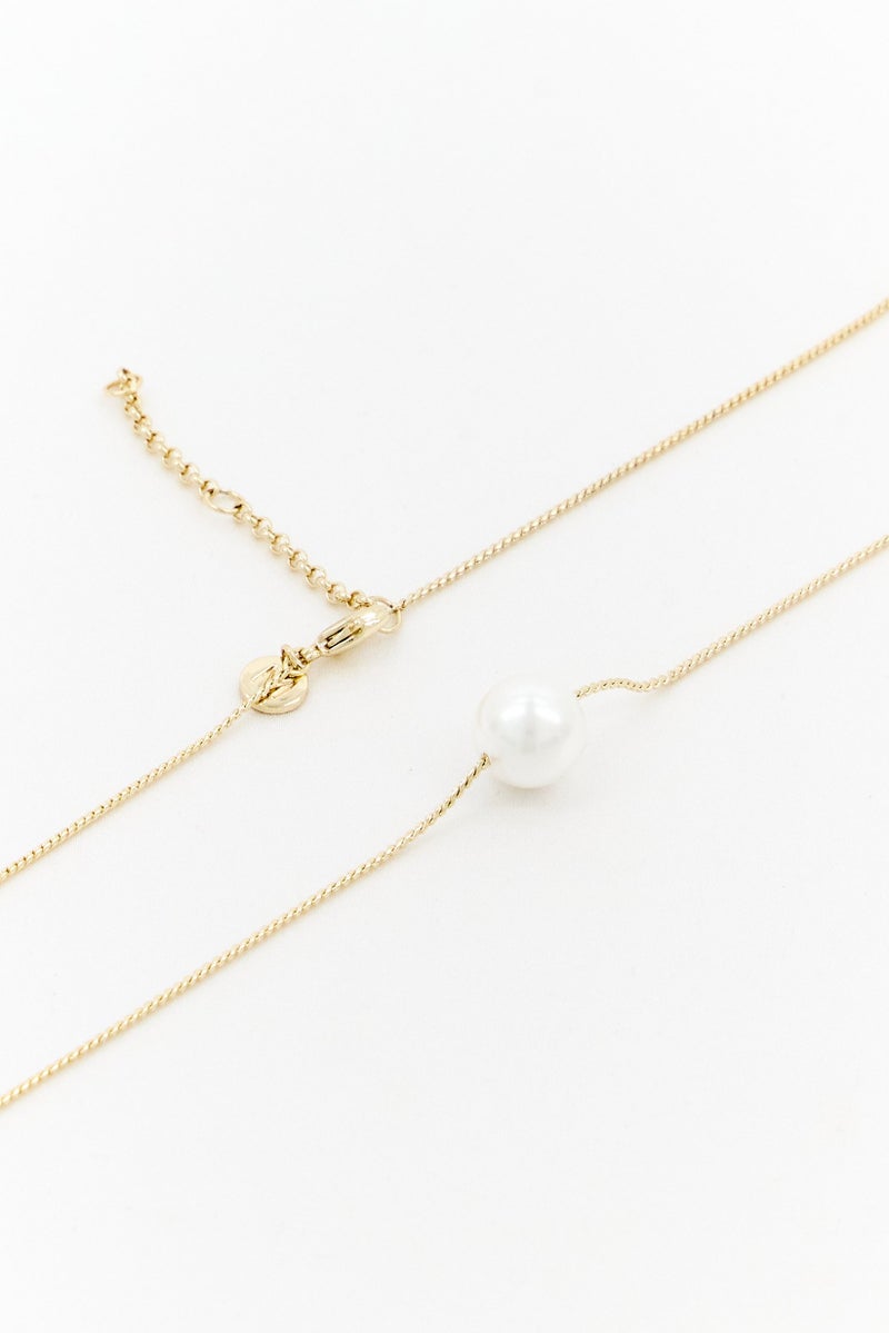 Mestige Women Fiji Necklace With Shell Pearl, Gold  - Image 3