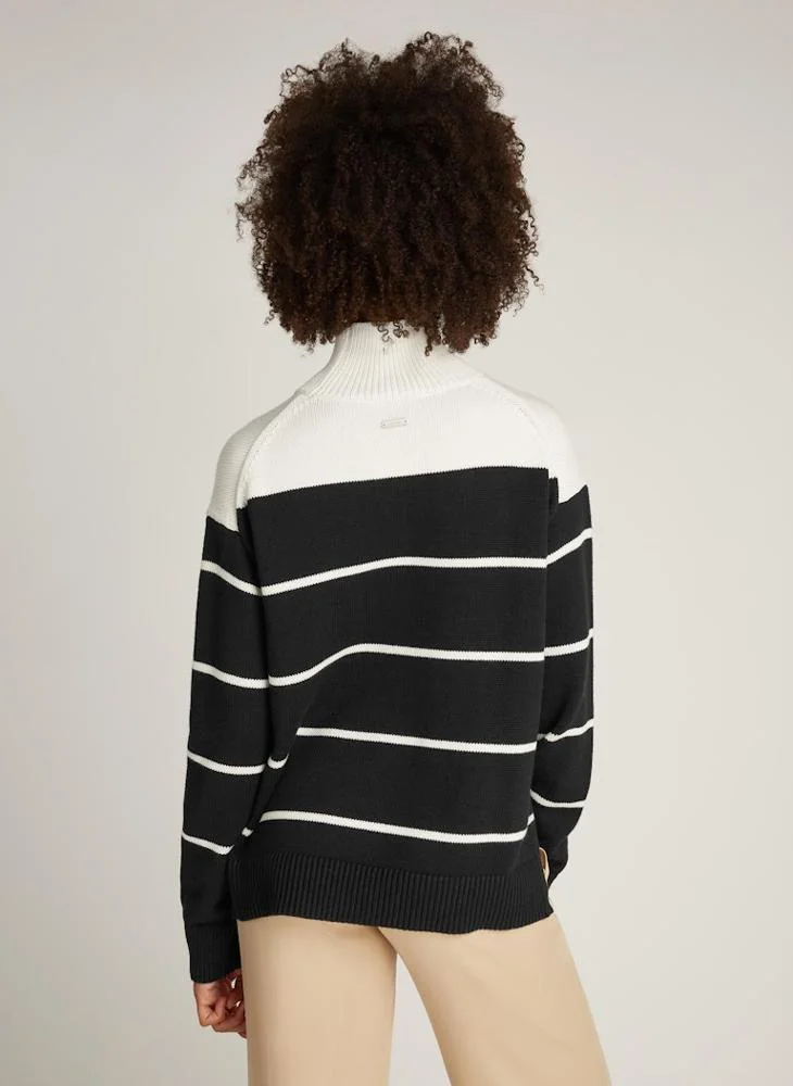 كالفن كلاين Striped Knitted Sweaters