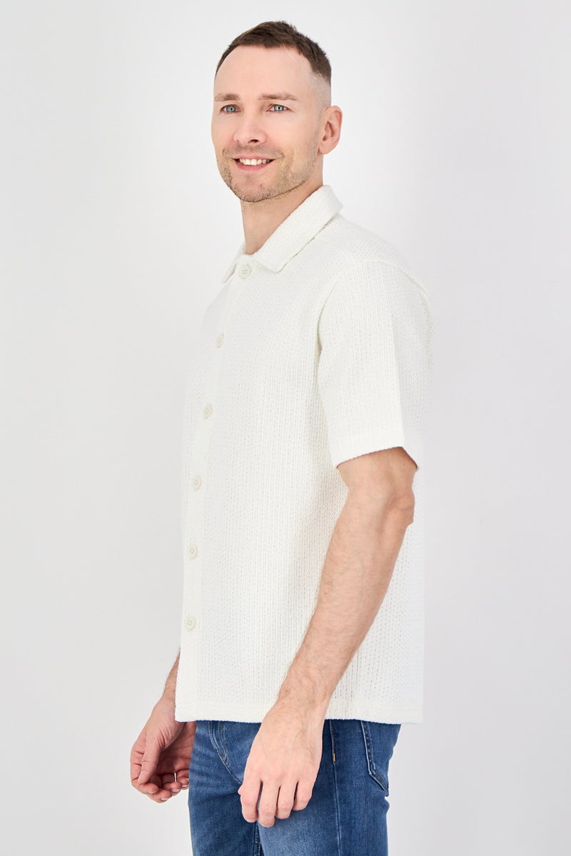 Plenum Studio Men Relaxed Fit Short Sleeve Textured Casual Shirt, Off White - Image 2