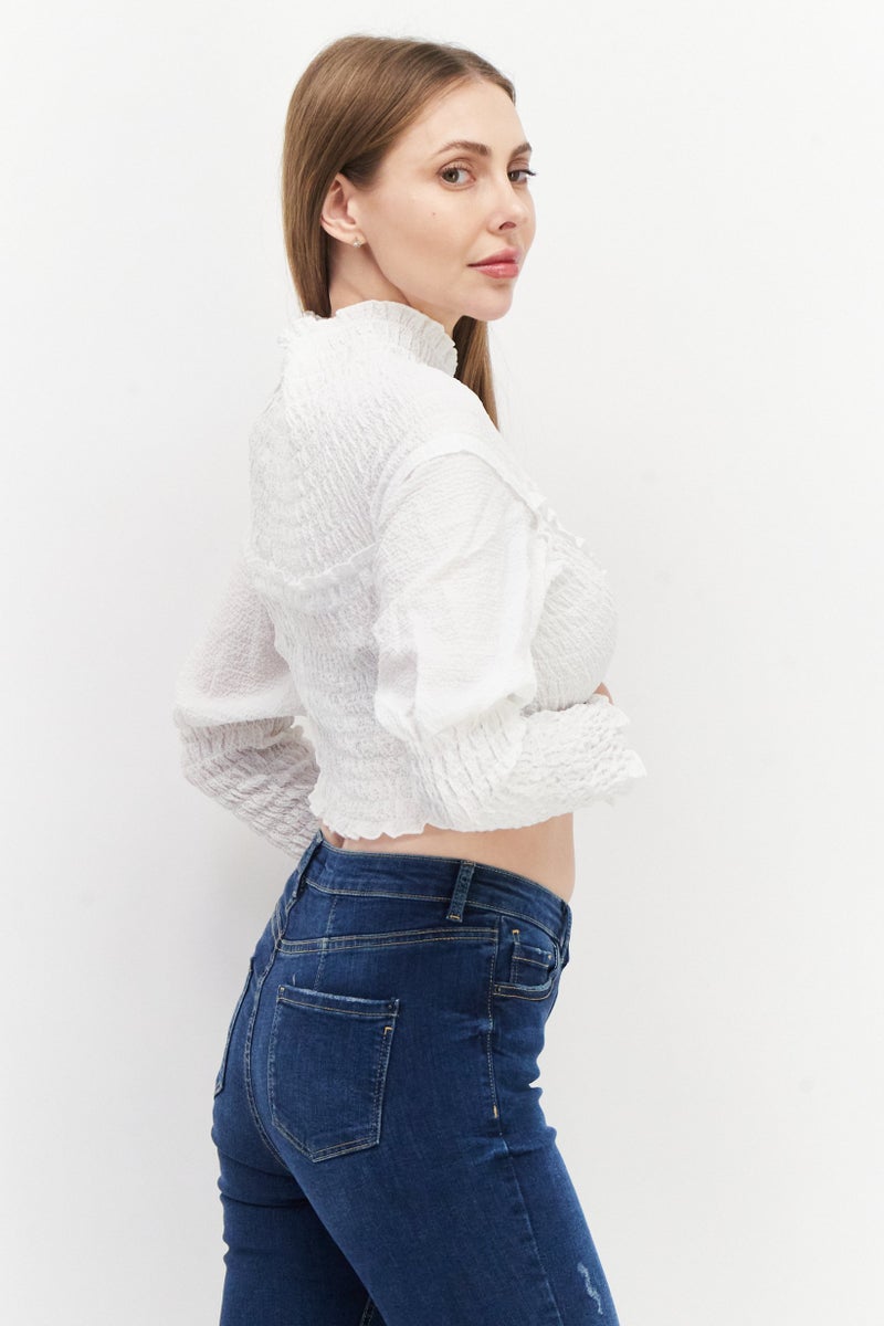 NA-KD بلوزة نسائية بسيطة مع كشكشة من الأمام، بيضاء - Image 4