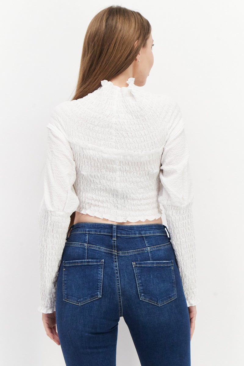 NA-KD بلوزة نسائية بسيطة مع كشكشة من الأمام، بيضاء - Image 3