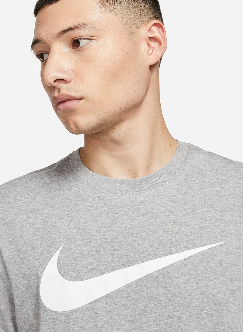 Nike M NSW TEE ICON SWOOSH - Image 3