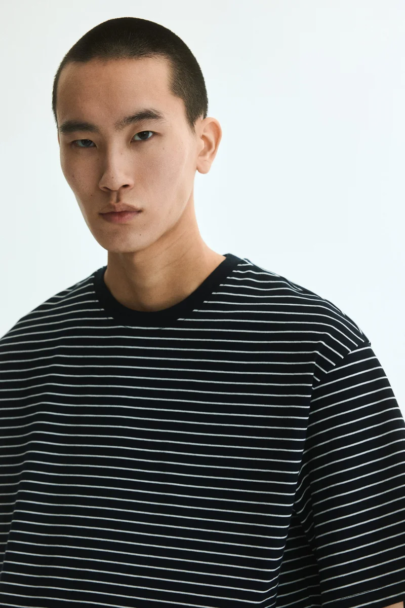 H&M  Relaxed Fit Boxy cotton T-shirt for Men | Best Price UAE