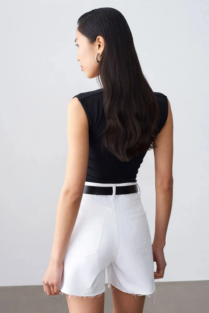ديلفين DILVIN Sleeveless V-Neck Slim Fit Blouse