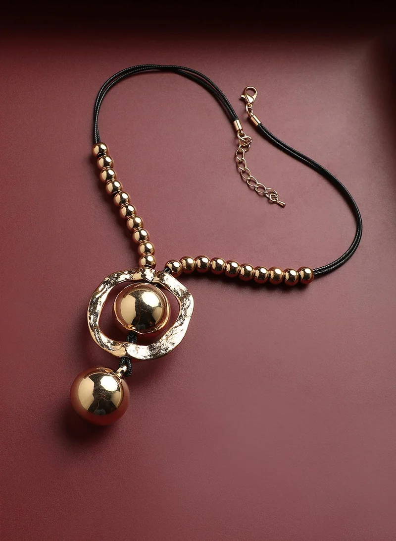 SOHI Serenity Strand Thread Artificial Necklace Jewellery