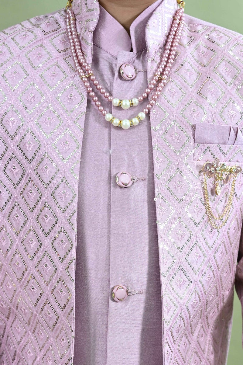 بي تي ديزايز طقم شرواني مطرز هندسي بنفسجي للأولاد - Image 5