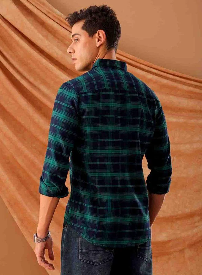 ذا انديان كراج كو Men Slim Fit Checkered Full Sleeves Cutaway Collar Casual Shirt