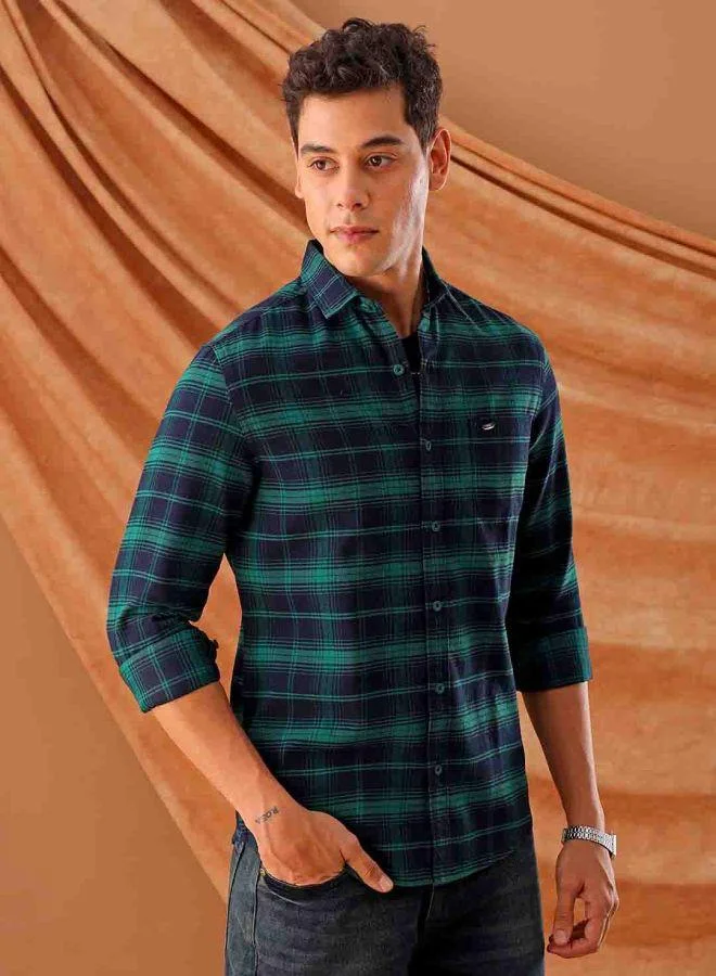 ذا انديان كراج كو Men Slim Fit Checkered Full Sleeves Cutaway Collar Casual Shirt