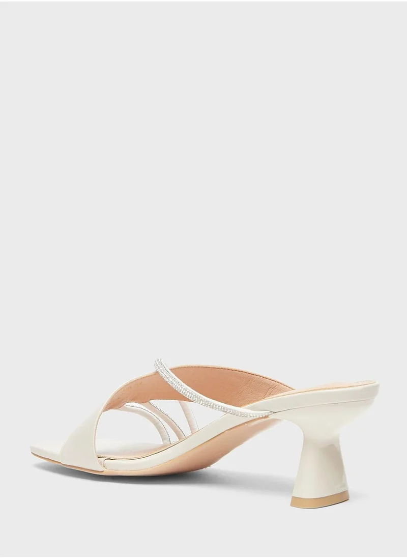 shoexpress Casual Heel Sandals