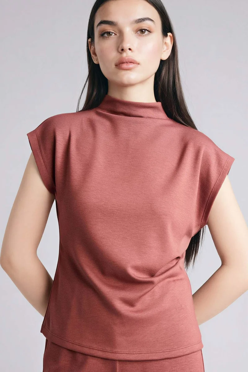ديفاكتو Slim Fit Half Turtleneck Short Sleeve T-Shirt