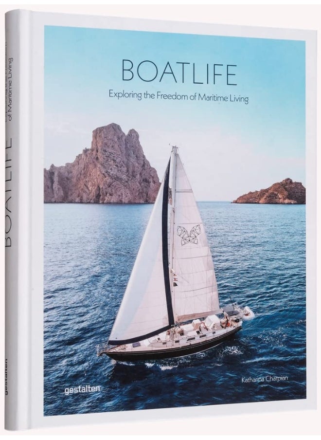null - Boatlife: Exploring the Freedom of Maritime Living - Image 1