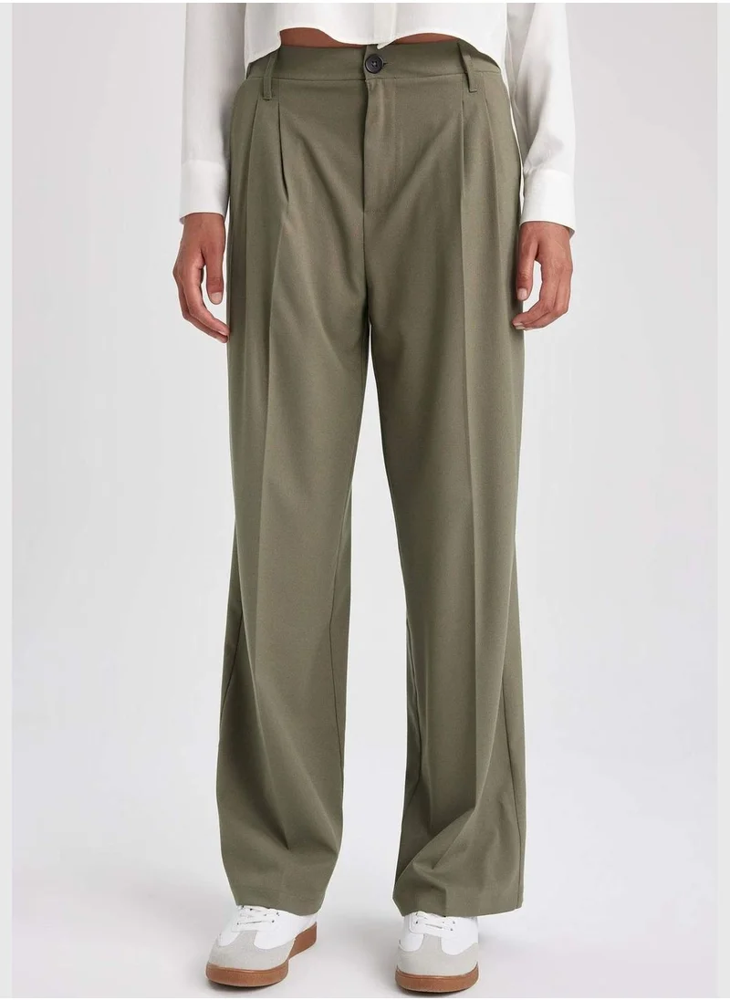 DeFacto Woman Wide Leg Woven Trousers