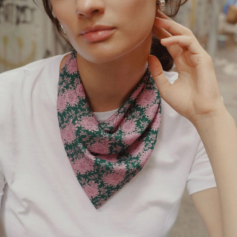 THENEXTLOVE Soft Cotton Viscose Bandana 22''x22'' for Women and Men Multi-purpose Headband Hair Scarf Handkerchief as Gifts(A2-Green and Pink) - Image 3