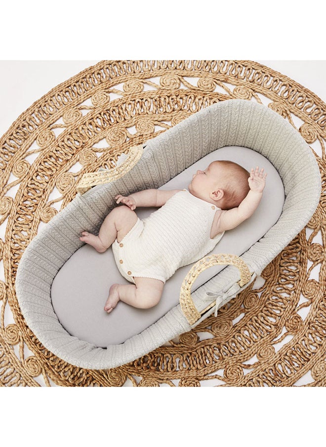 The Little Green Sheep Natural Knitted Baby Moses Basket And Mattress From 0 - 4 Months  - Image 4