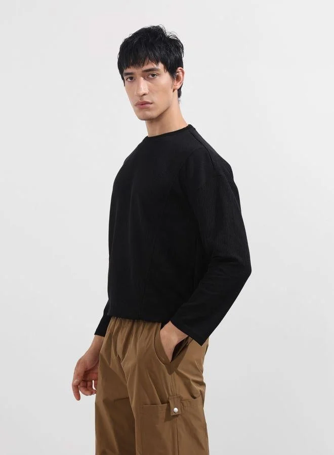 The Indian Garage Co Men Boxy Fit Textured Crew Neck Full Sleeves T-Shirt
