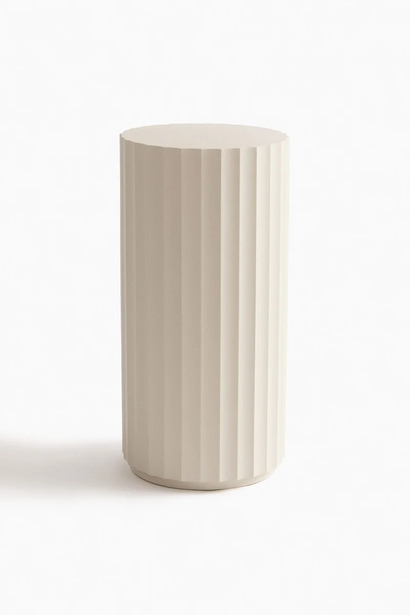 H&M Pedestal