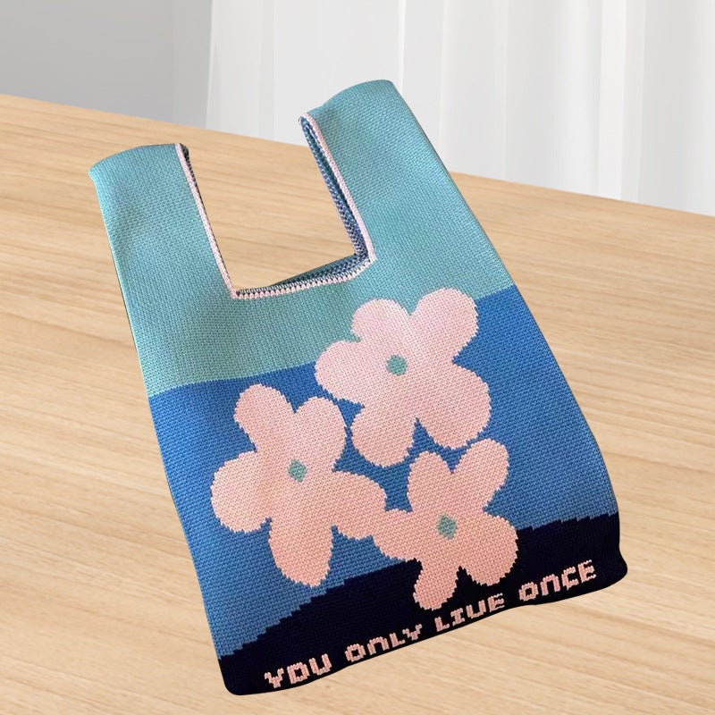 2025 Xipu Special Festive Wedding Gift Bag Special Hand Bag Vest Bag Sweet and Festive Knitted Bag 90g blue-three small flowers