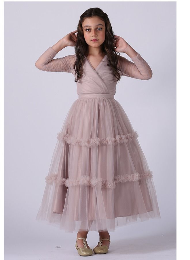Modern Design Soft, Elegant Girls' Dress Of Soft Tulle Material, On Long Sleeves, Wrapping The Opening Of The Chest, V-shape From Below, Cloche Story  - Image 3
