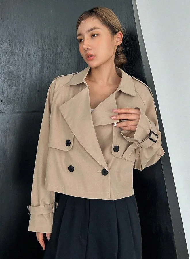 تايك تو جاكيت عملي قصير بلون بيج