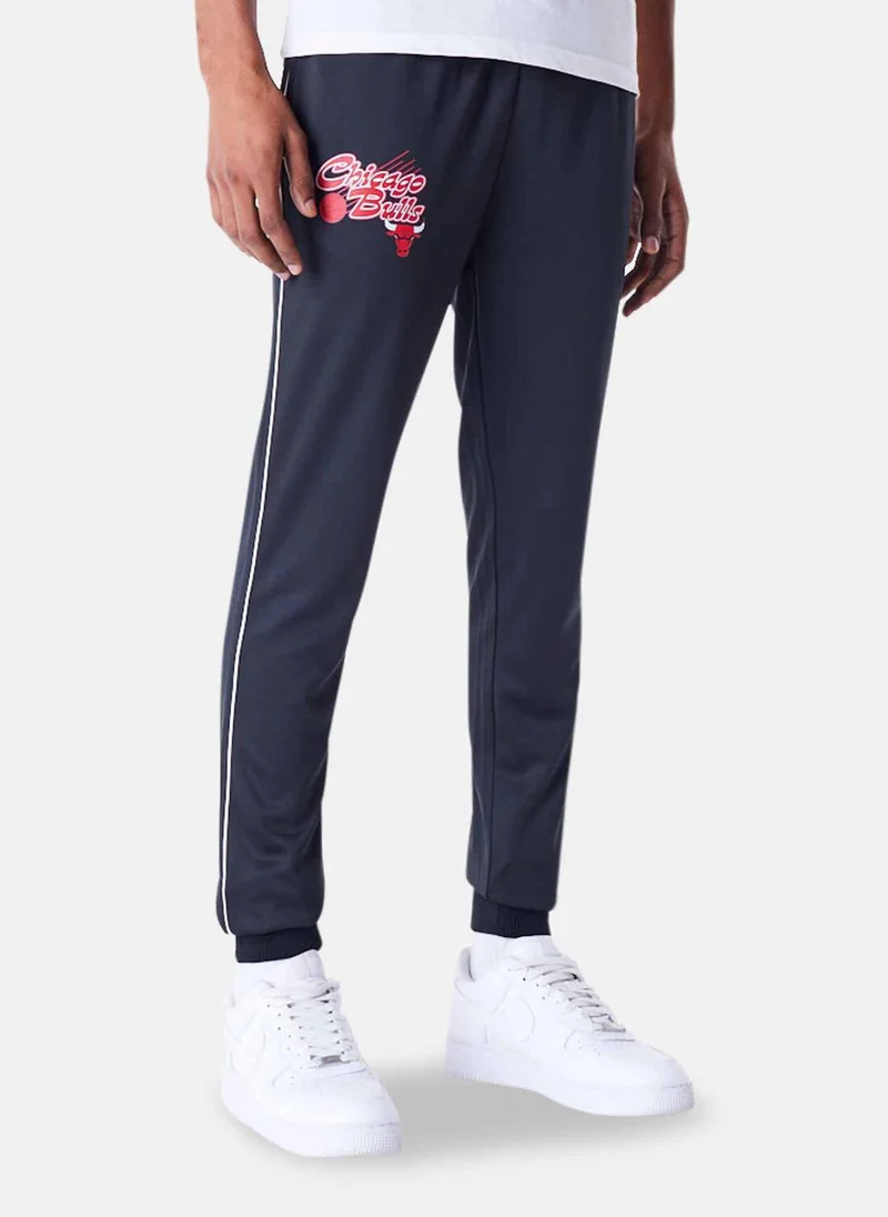 NEW ERA Men's NBA Chicago Bulls Script Fleece Track Pants