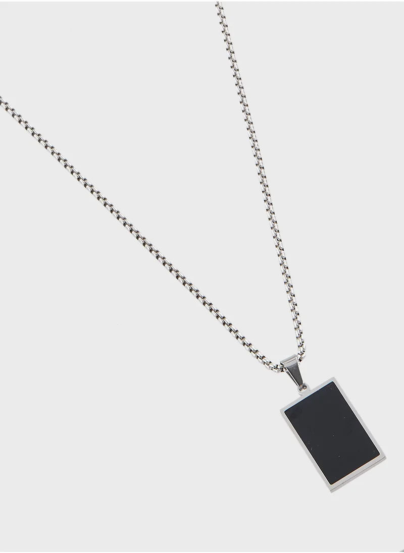 Robert Wood Pendant Chain Necklace