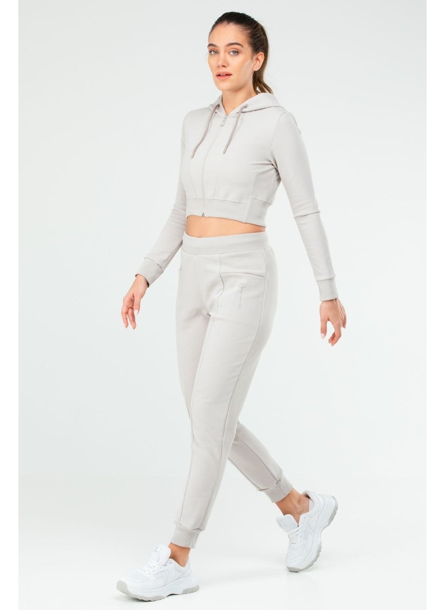 Tekno Trust Regular Gray Regular Fit Plain Hooded Full Length Zippered Women's Crop Tracksuit Set Gray Standard Knitted  - Image 3
