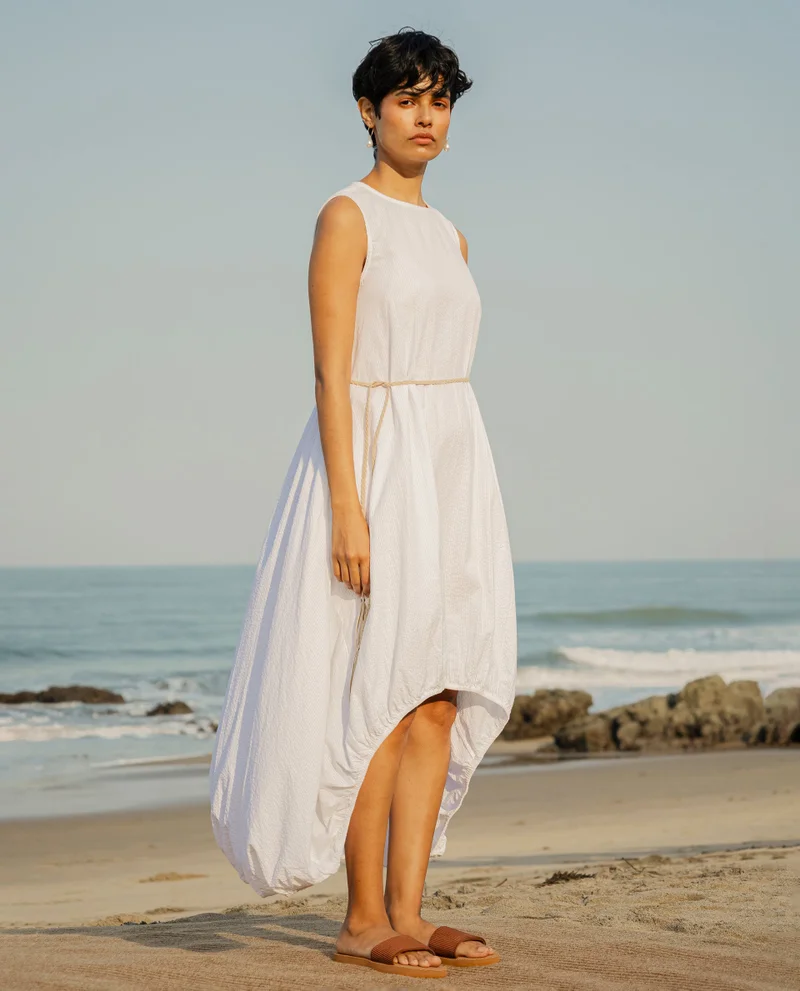 Rareism Women's Sleeveless Balloon Dress