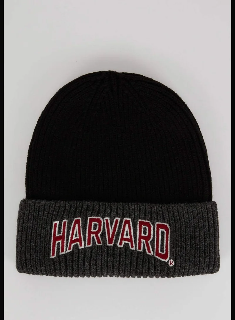 DeFacto Man Harvard University Licenced Beret
