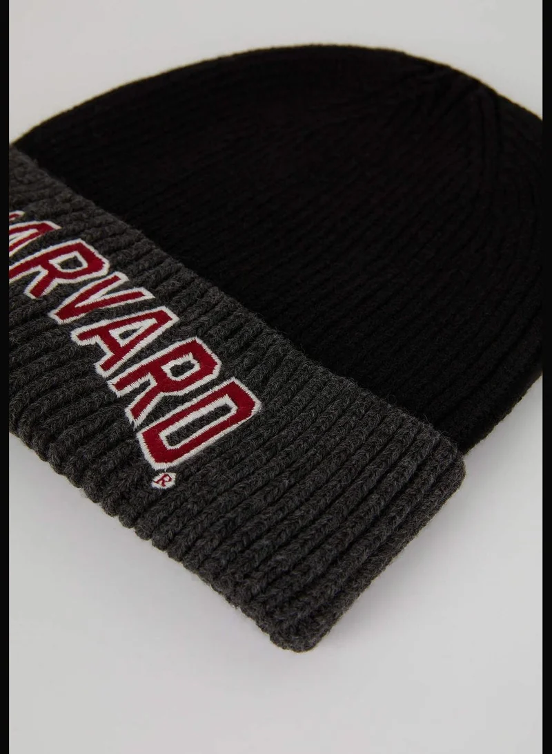 DeFacto Man Harvard University Licenced Beret