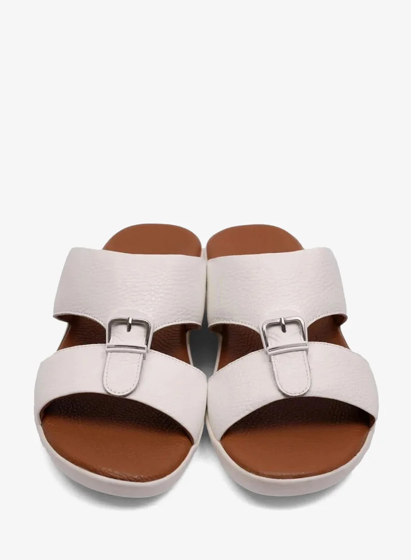 كومفورت بلس صنادل رجالية مرنة مريحة بلس بيضاء