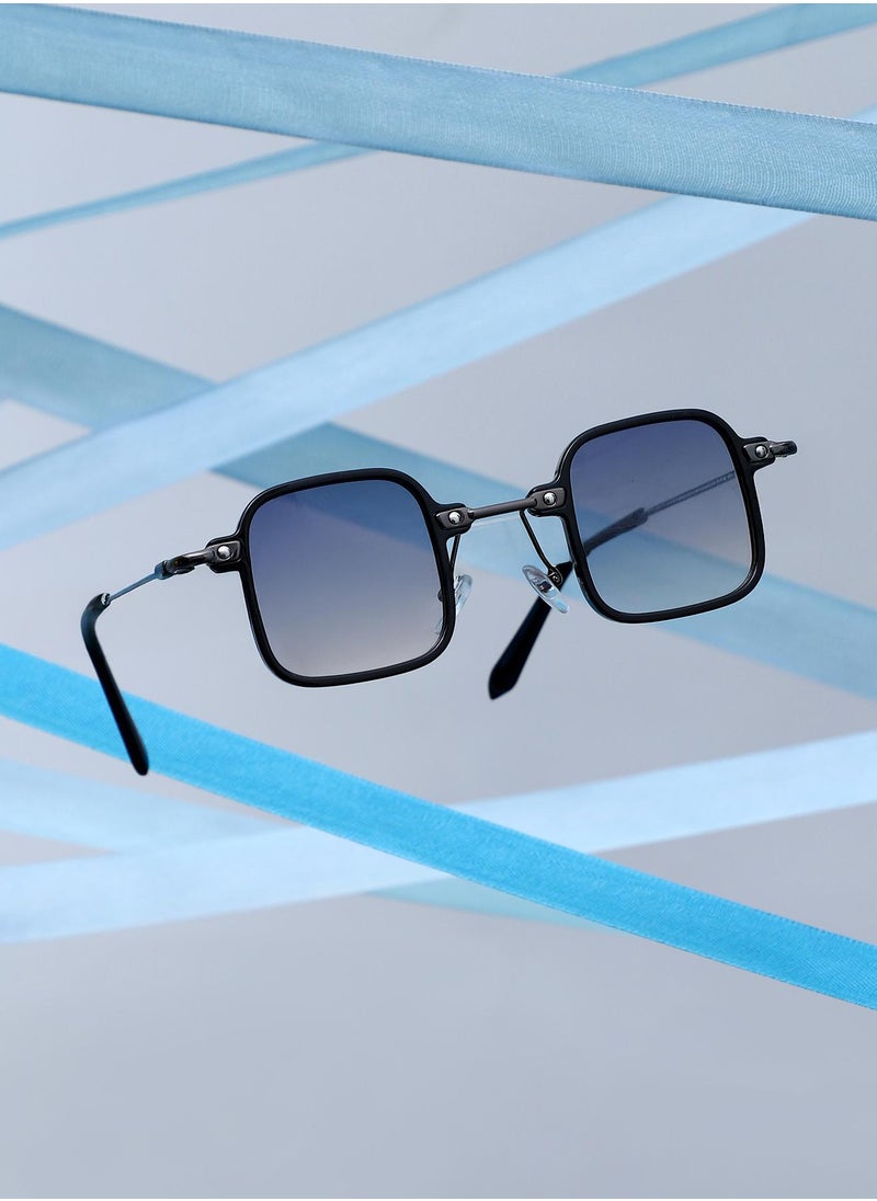 Haute Sauce Polarized Full Rim Square Sunglasses For Women  - Image 2
