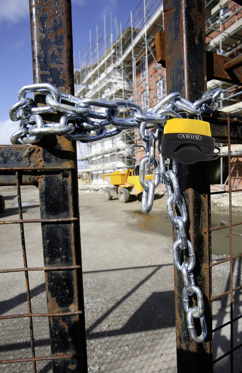 ABUS 70/45 Weatherproof Lock with 2 Keys for Outdoor, Storage, Marine, 1.93in (49mm) Wide - Image 2