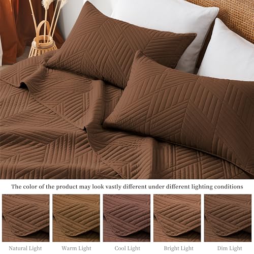 Davulos King/Cal King Quilt Set in Brown, Soft Reversible Microfiber Bedspread for All-Season Use in Bedroom or Dorm, Lightweight Modern Geometric Coverlet (1 Quilt, 2 Pillow Shams) - Image 5