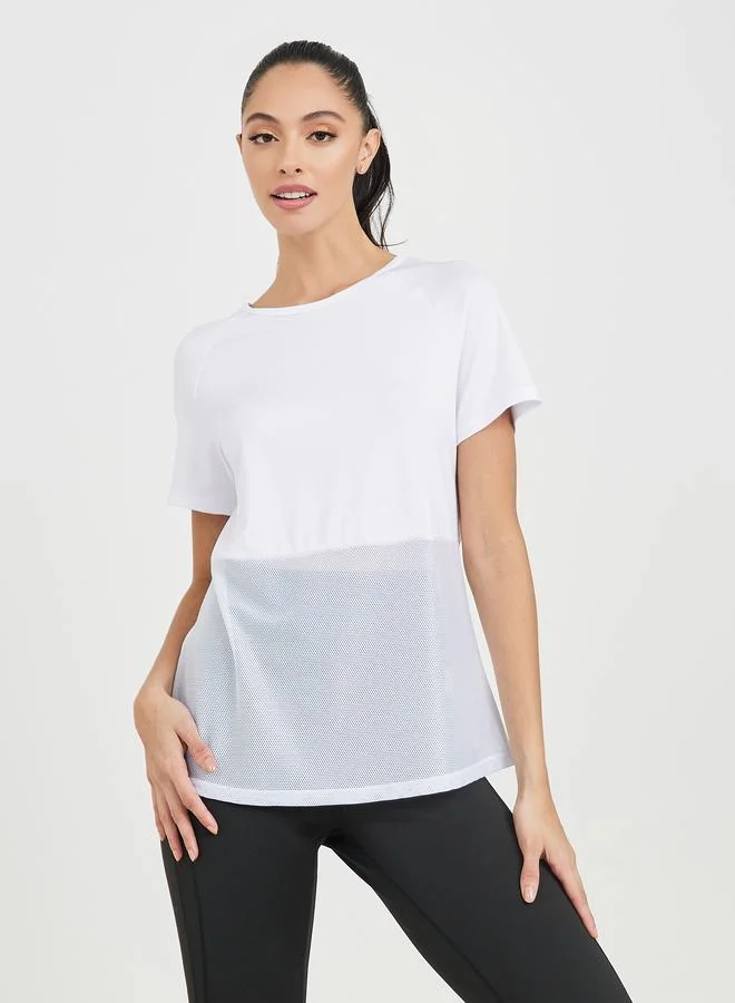 ستايلي Cut Out Back Mesh Detail Top and Stitch Detail Active Legging Set