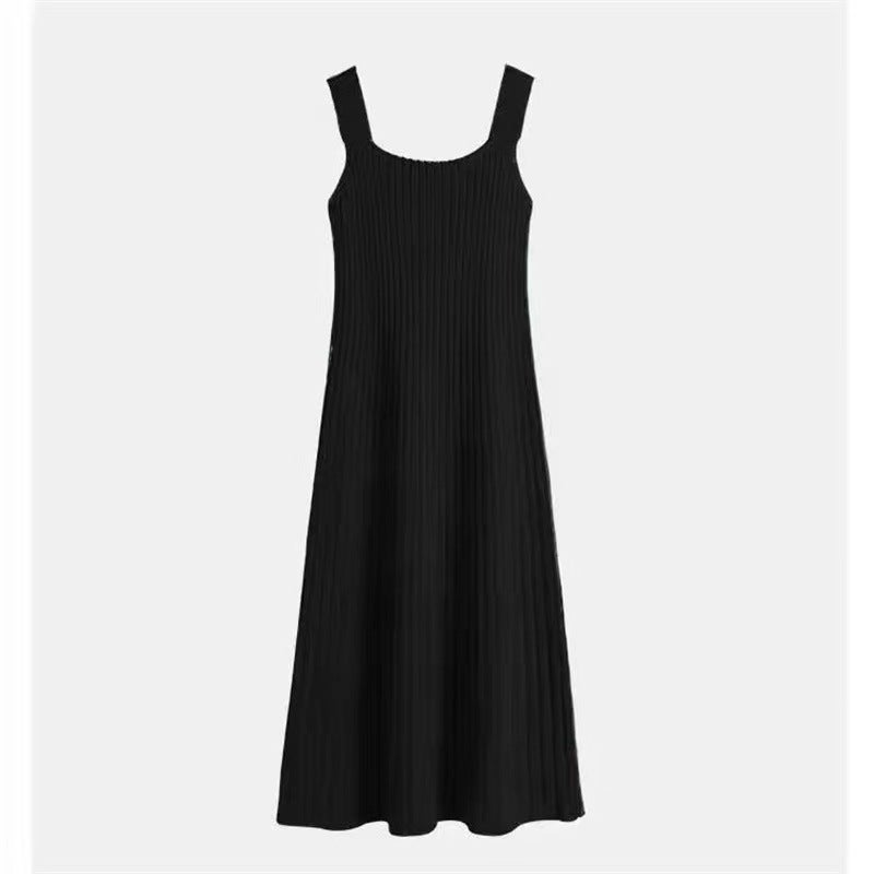Autumn and Winter pregnant womens sweater womens clothing dress Hot Moms knitted nursing suspender skirt two-piece set Black suspender skirt