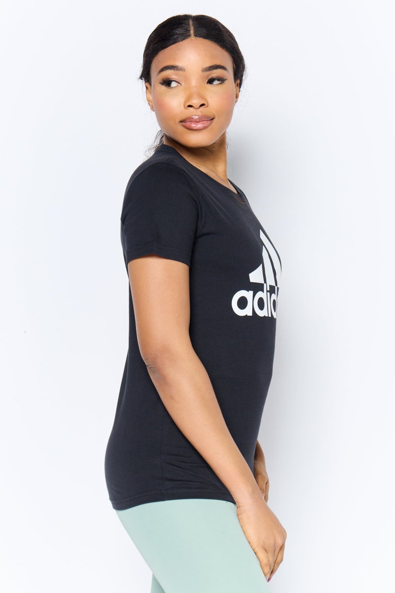 Adidas تي شيرتات رياضية نسائية قصيرة الأكمام في الهواء الطلق، سوداء - Image 3