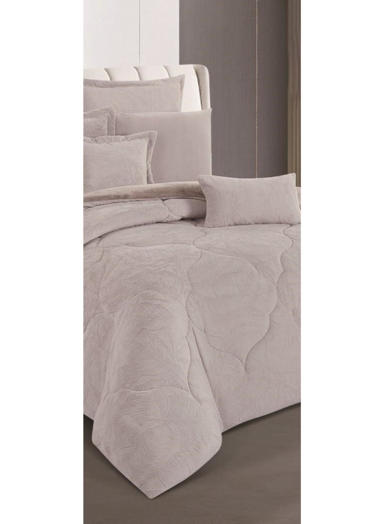 Horse Luxurious winter  bedspread, embroidered with soft velvet and fur to keep you warm - Image 3