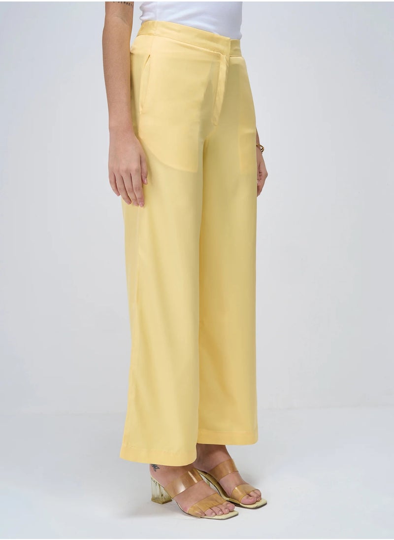 Salt Attire Women's Mid-Rise Wide Leg Trousers with Fly Front Zip Closure and Convenient Side Inseam Pockets Effortlessly Chic Pants for Formal and Professional Wear  - Image 5